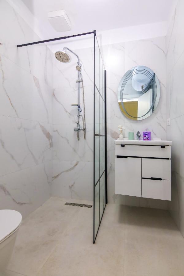 Nazari Apartment 1 Tirana Kültér fotó
